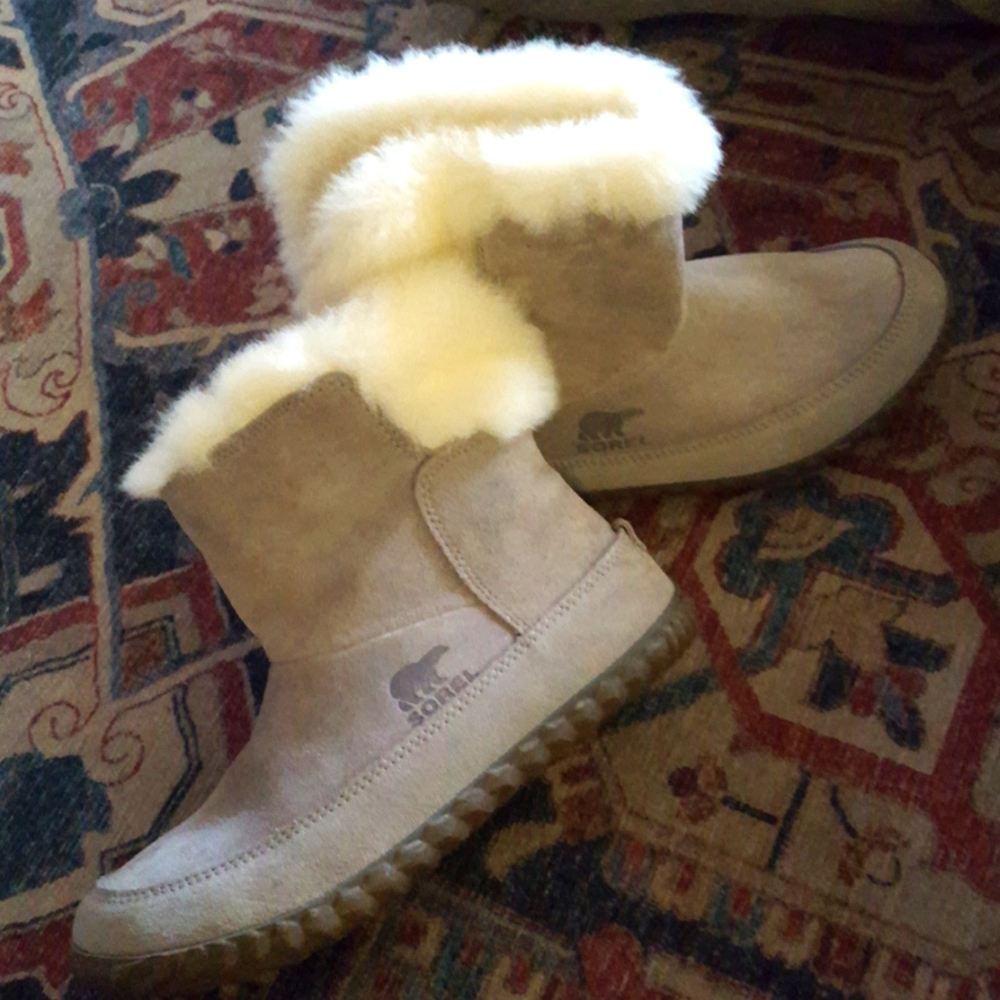 Sorel Women's Out N About Bootie Slipperss